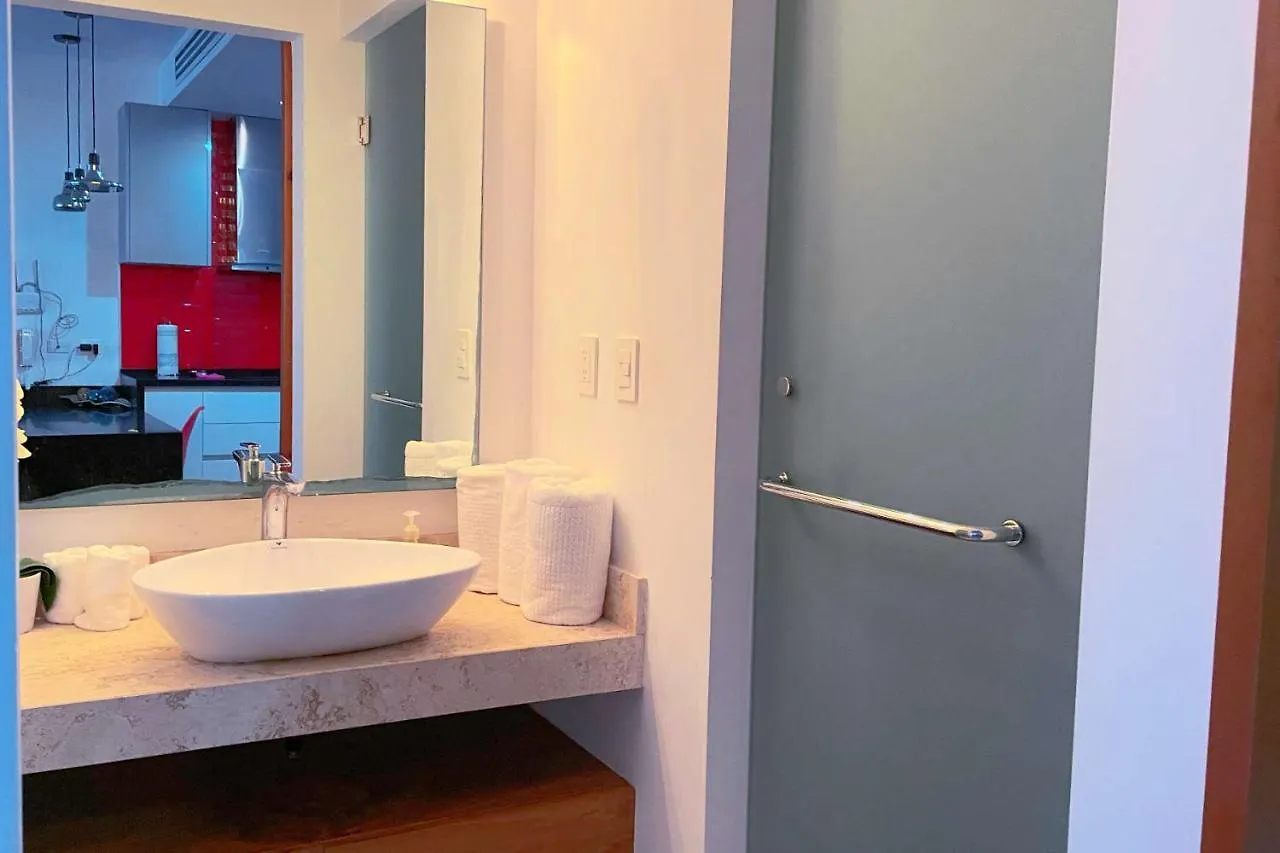 Stylish Studio On The 5Th Ave Of Playa Del Carmen Apartment